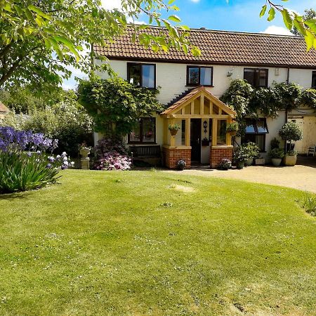 Berrys Place Farm Cottage Gloucester Extérieur photo