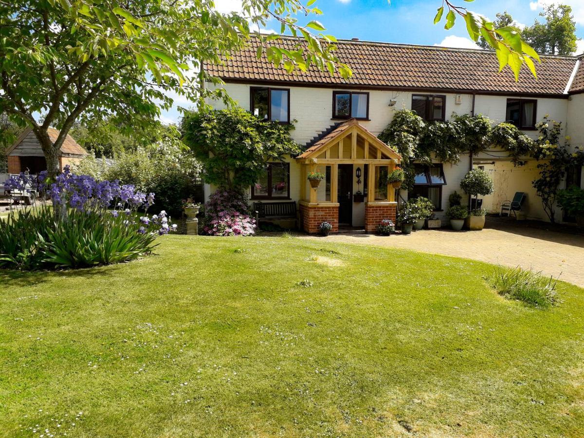 Berrys Place Farm Cottage Gloucester Extérieur photo